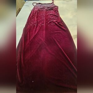 Elegant Burgundy Velvet Gown with Rhinestone Accents